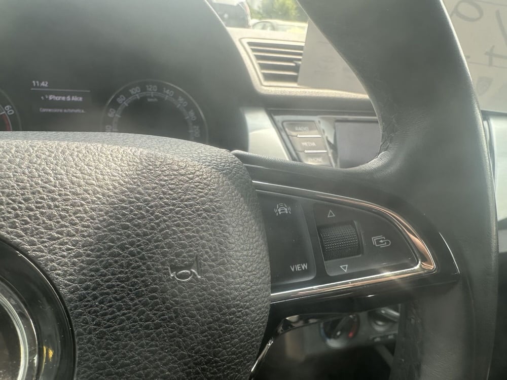 Skoda Fabia usata a Milano (18)