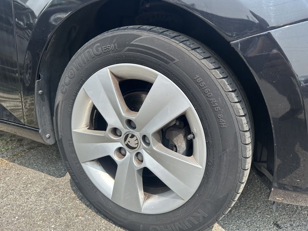 Skoda Fabia usata a Milano (8)