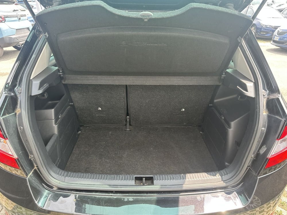 Skoda Fabia usata a Milano (9)