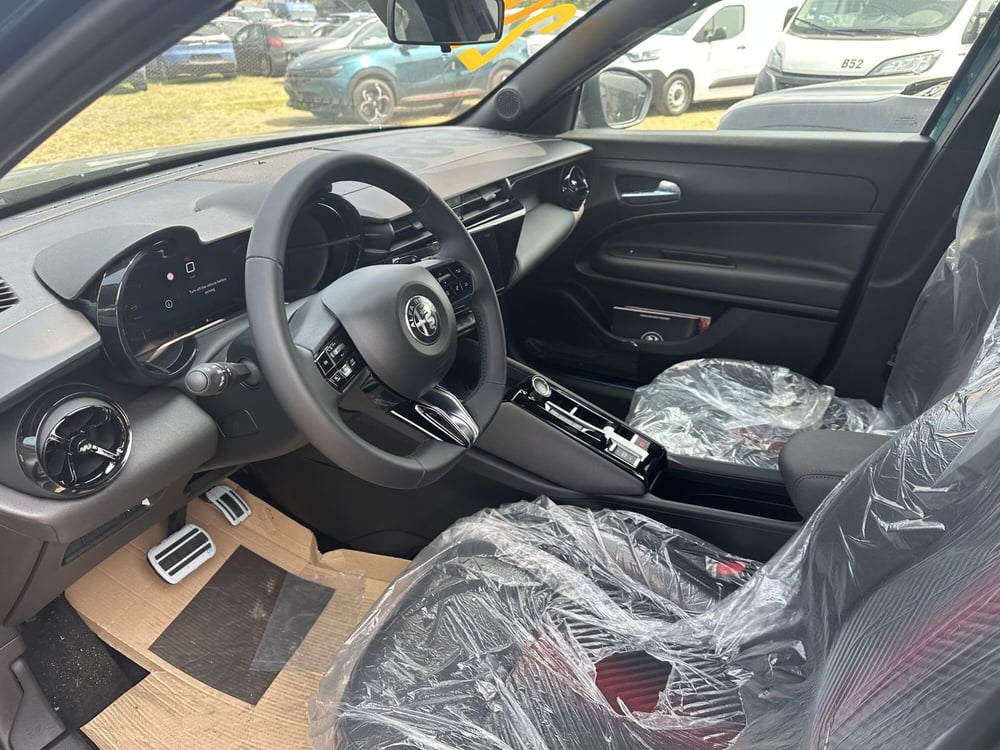 Alfa Romeo Junior nuova a Milano (10)
