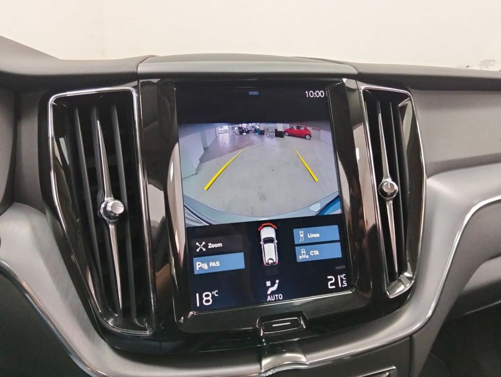 Volvo XC60 usata a Como (16)