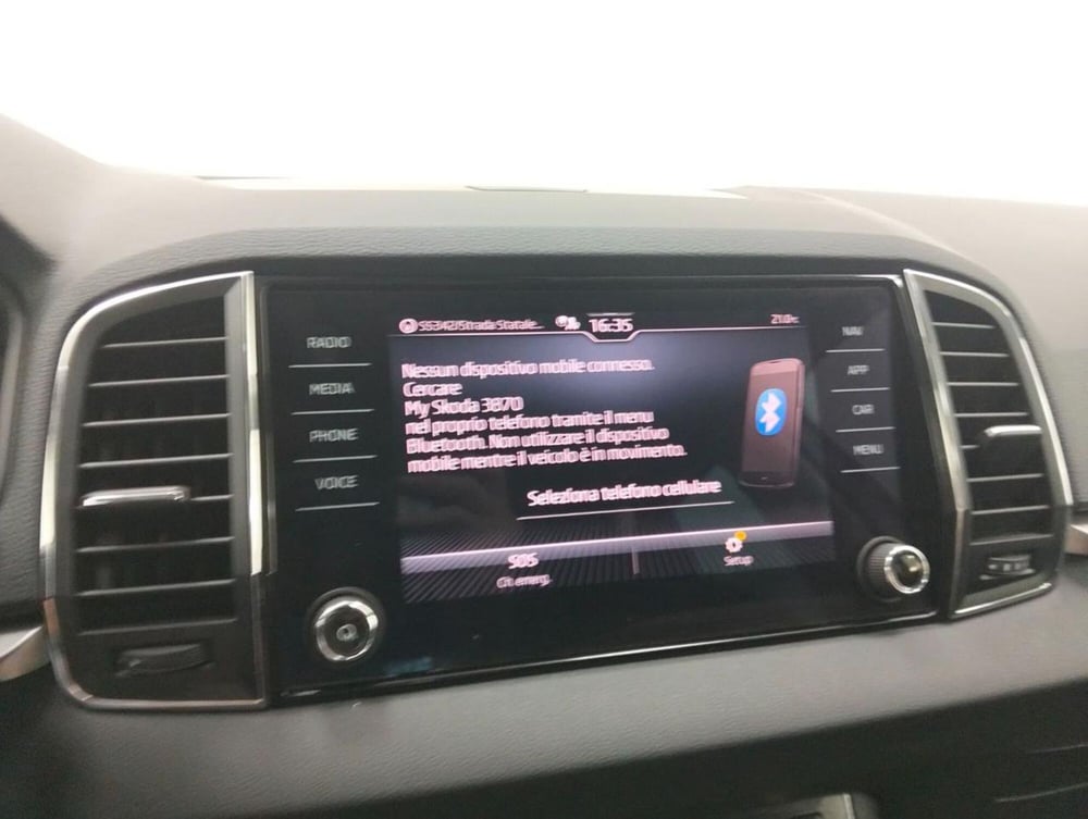 Skoda Karoq usata a Como (16)