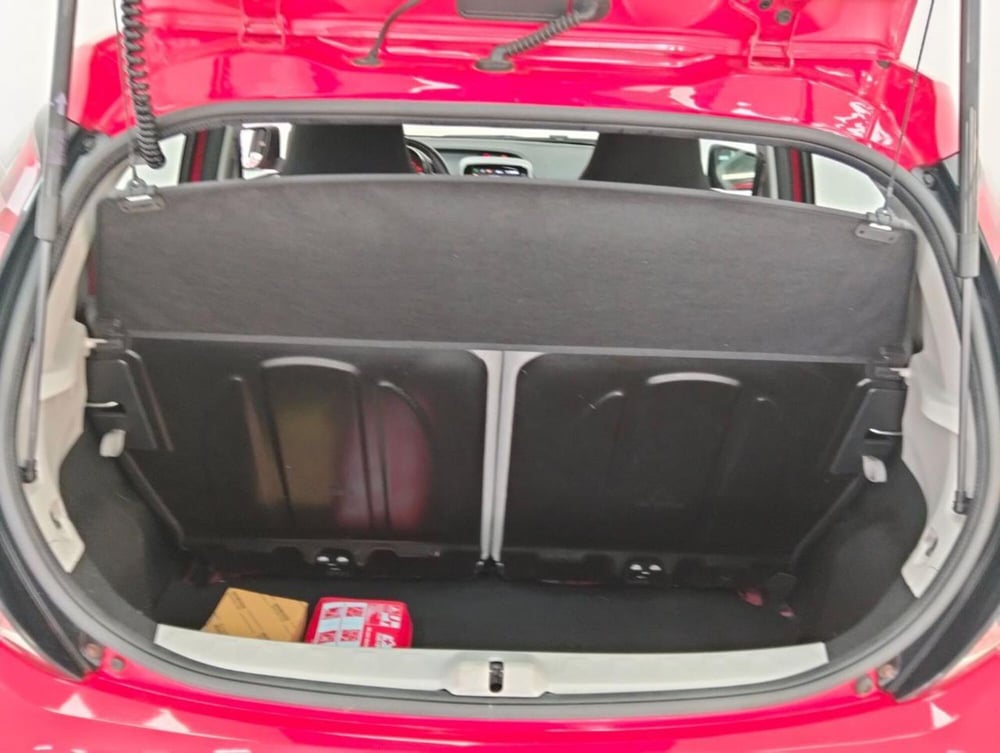 Toyota Aygo usata a Como (17)