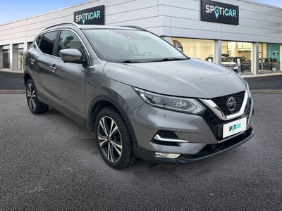 Nissan Qashqai 1.3 DIG-T 140 CV N-Connecta del 2019 usata a Giulianova