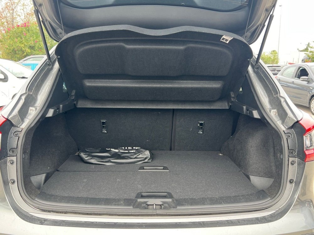 Nissan Qashqai usata a Teramo (12)