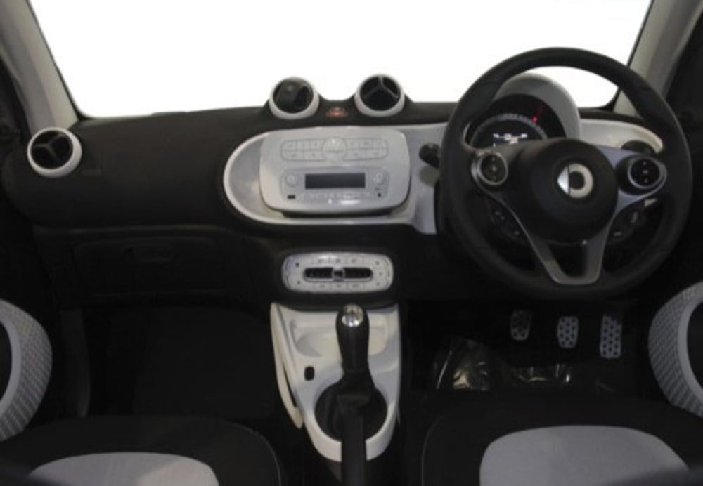 smart Fortwo usata a Teramo (13)