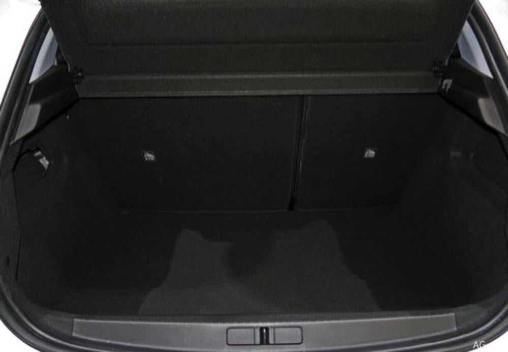 Opel Corsa nuova a Teramo (12)