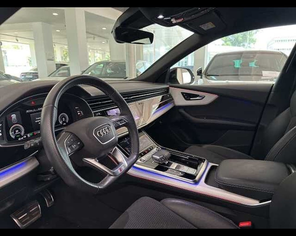 Audi Q8 usata a Roma (9)