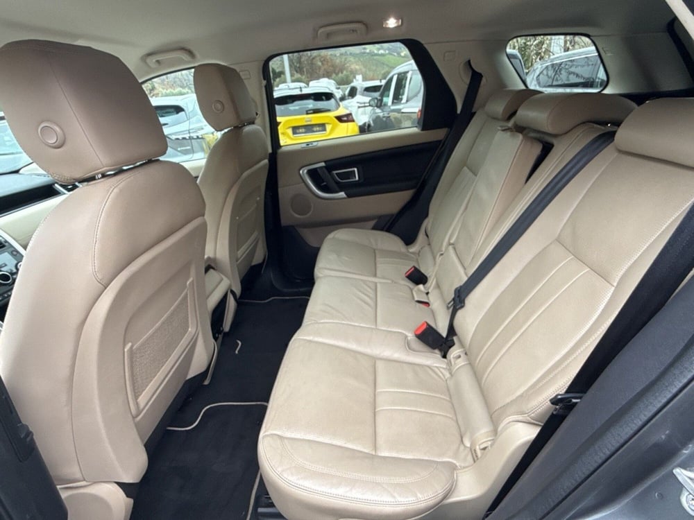 Land Rover Discovery Sport usata a Teramo (10)