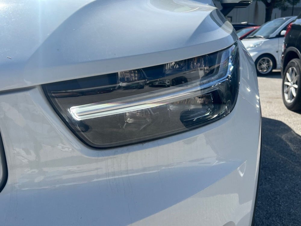 Volvo XC40 usata a Teramo (15)