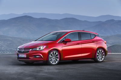 Opel Astra 1.4 Turbo 110CV EcoM 5 porte Innovation del 2018 usata a Spoltore