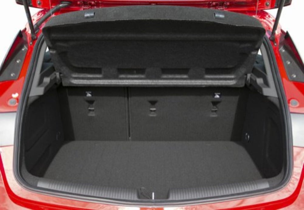 Opel Astra usata a Pescara (13)
