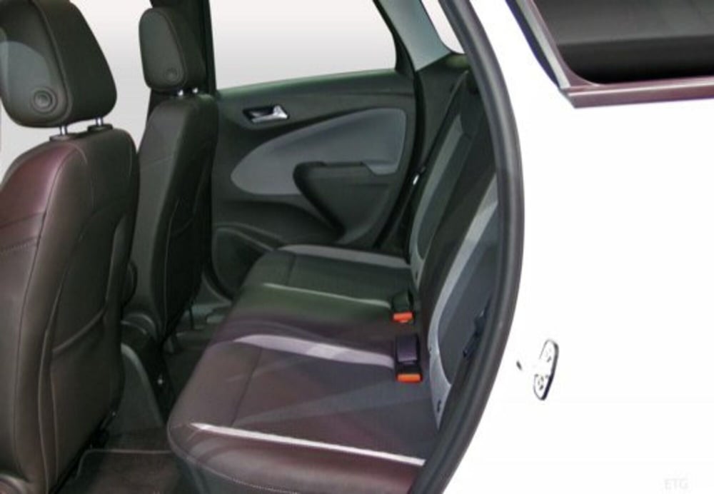 Opel Crossland X usata a Pescara (12)