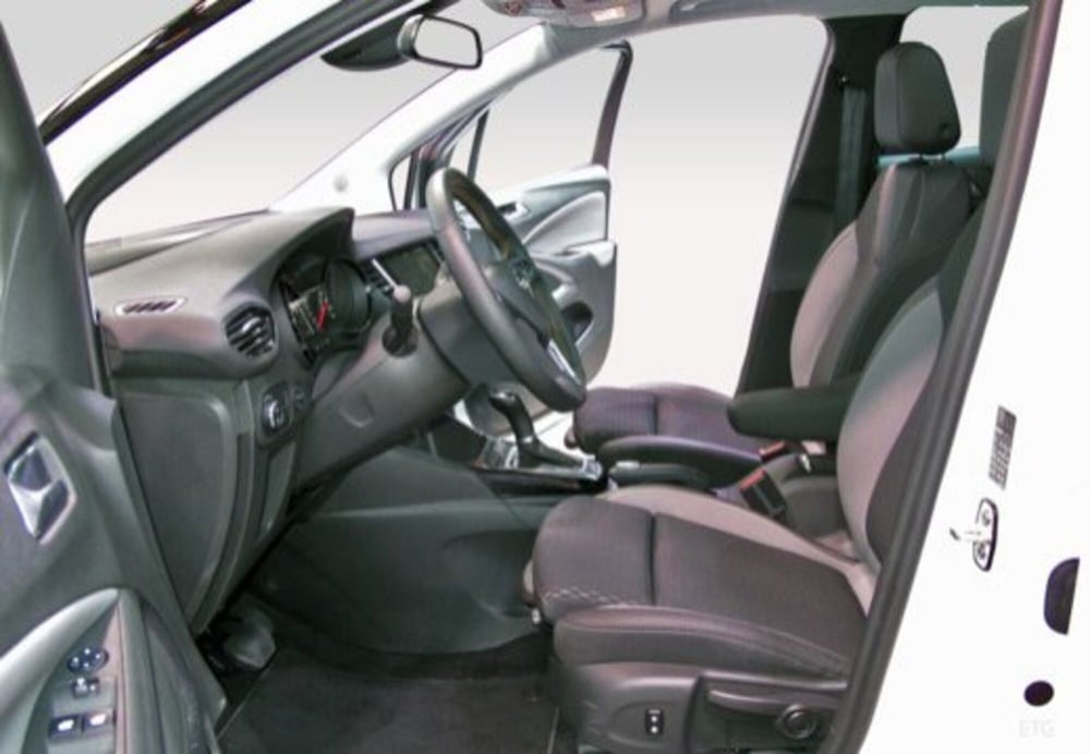 Opel Crossland X usata a Pescara (15)