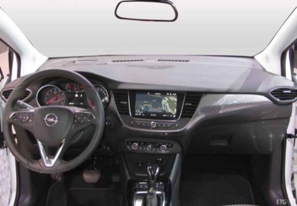Opel Crossland X usata a Pescara (17)
