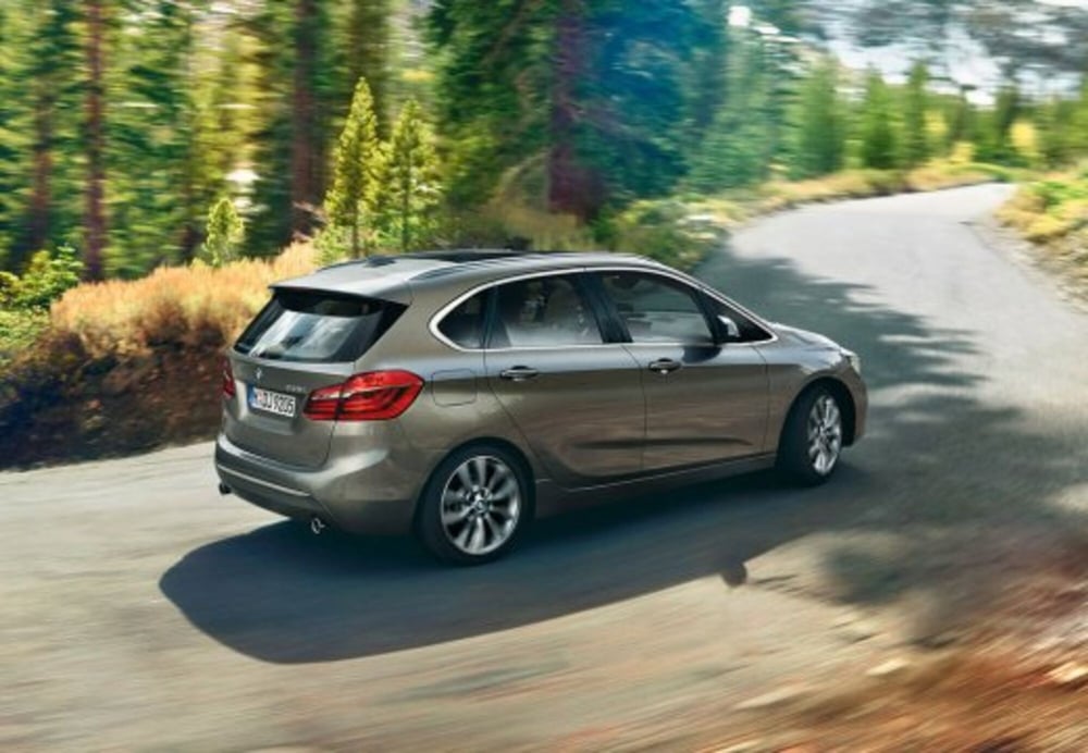 BMW Serie 2 Active Tourer usata a Pescara (11)