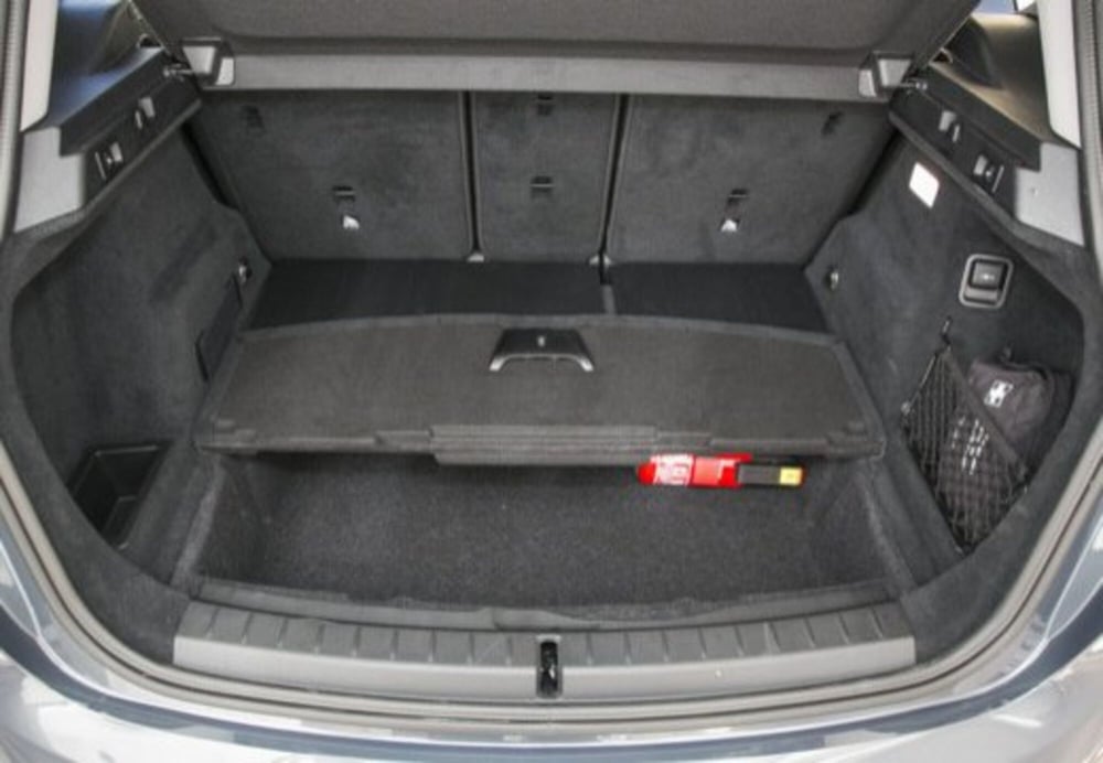 BMW Serie 2 Active Tourer usata a Pescara (13)