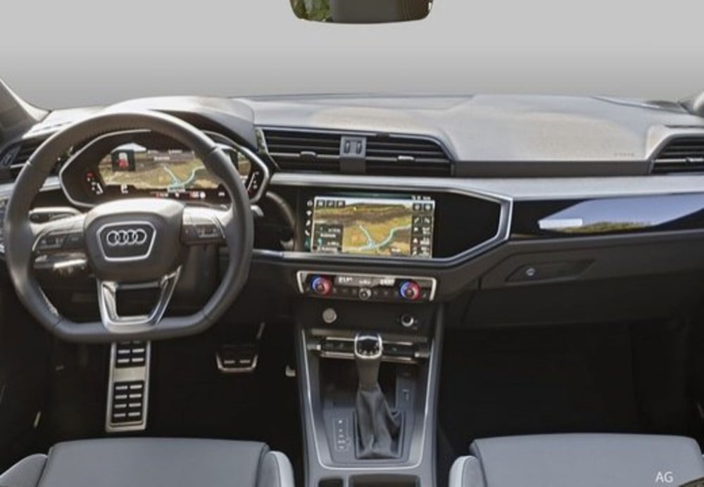 Audi Q3 Sportback usata a Pescara (13)