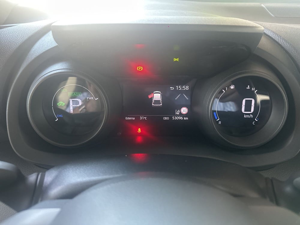 Toyota Yaris usata a Napoli (12)