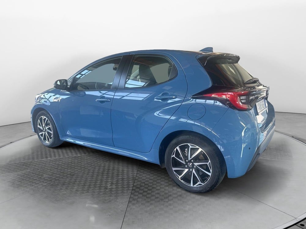 Toyota Yaris usata a Napoli (3)