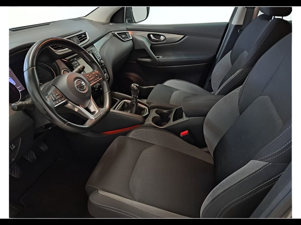 Nissan Qashqai usata a Arezzo (14)