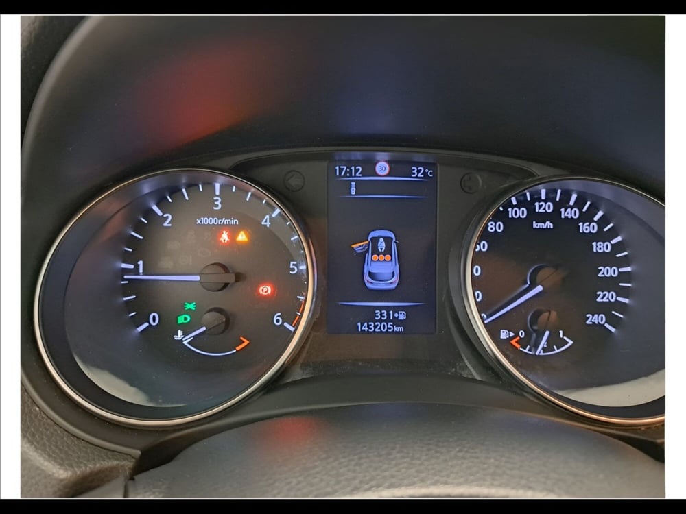 Nissan Qashqai usata a Arezzo (19)