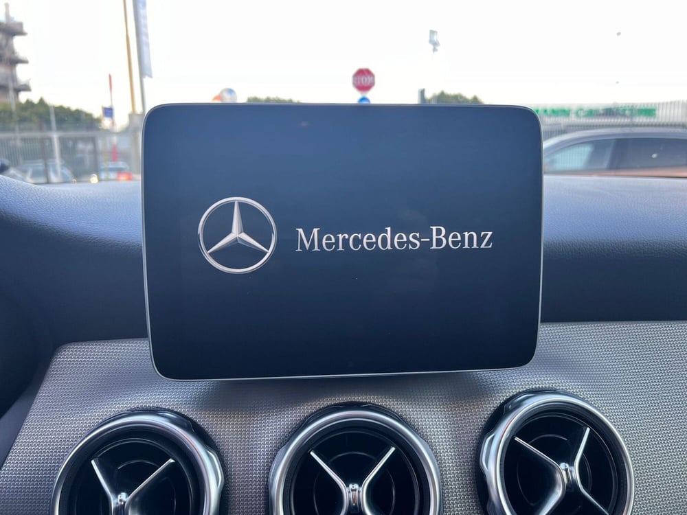 Mercedes-Benz GLA SUV usata a Messina (9)