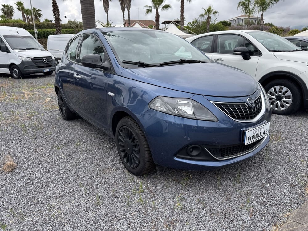 Lancia Ypsilon usata a Messina (2)
