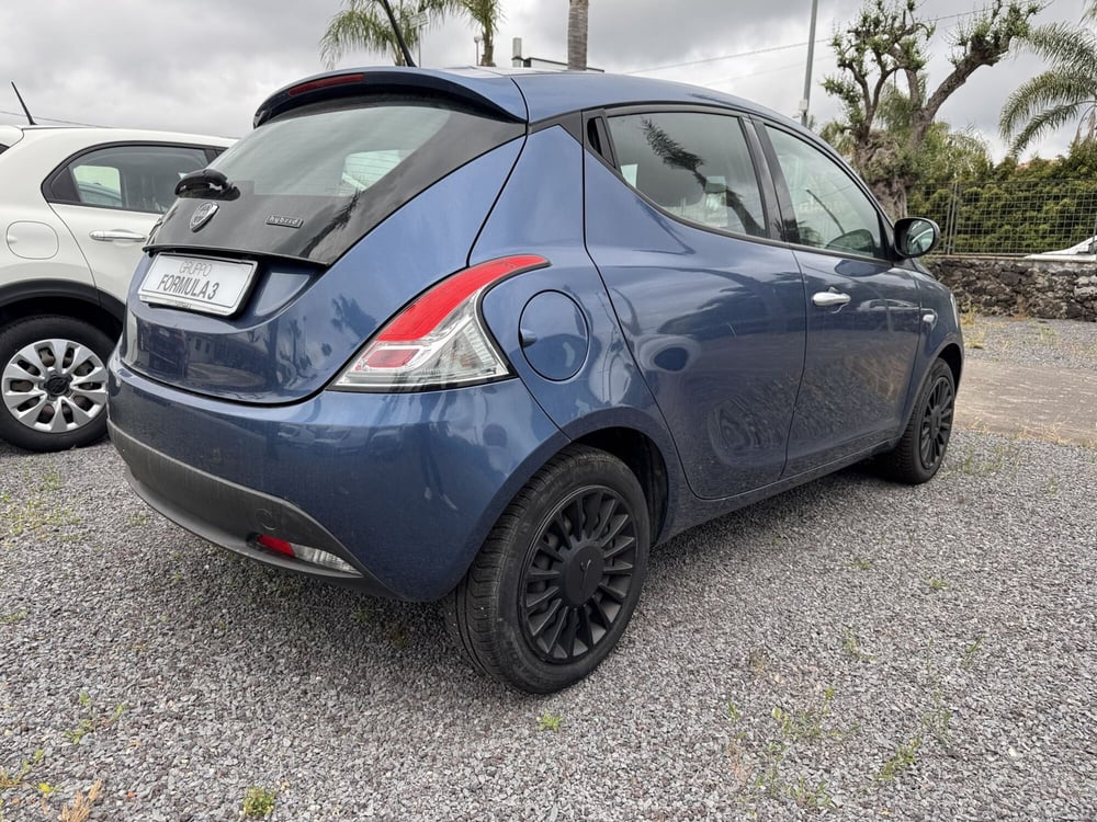 Lancia Ypsilon usata a Messina (3)