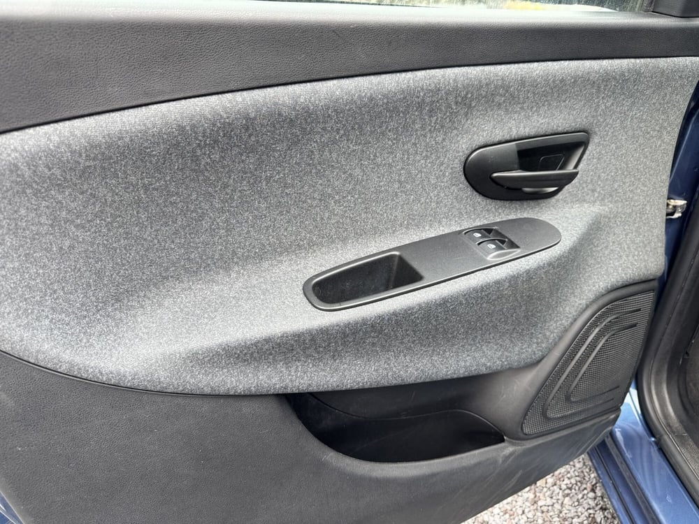 Lancia Ypsilon usata a Messina (6)