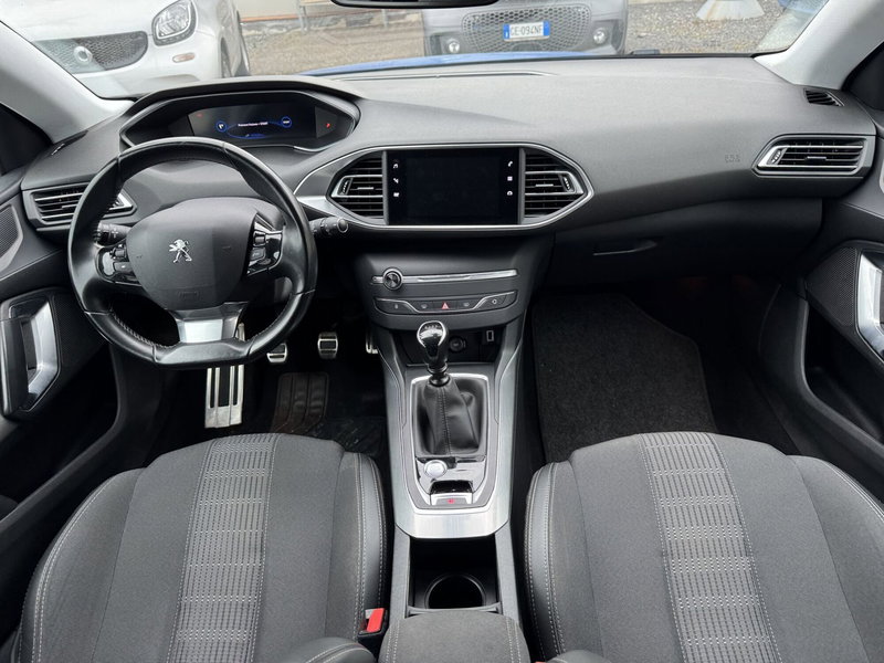 Peugeot 308 usata a Messina (11)