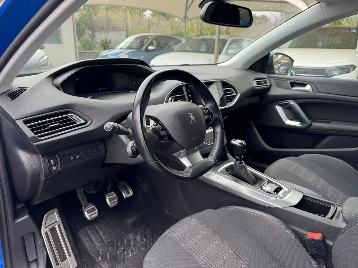 Peugeot 308 usata a Messina (7)