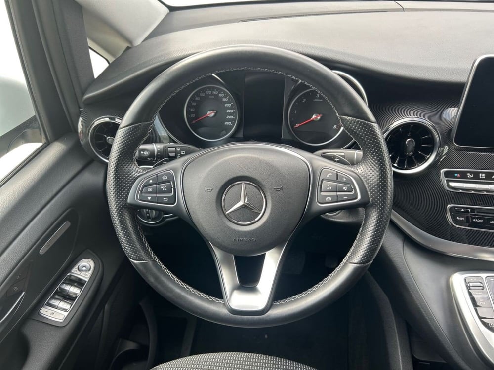 Mercedes-Benz Classe V usata a Milano (11)