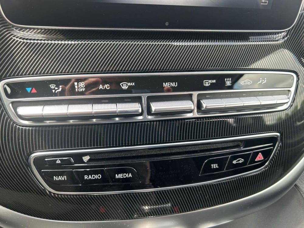 Mercedes-Benz Classe V usata a Milano (14)