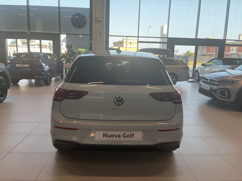 Volkswagen Golf nuova a Salerno (20)