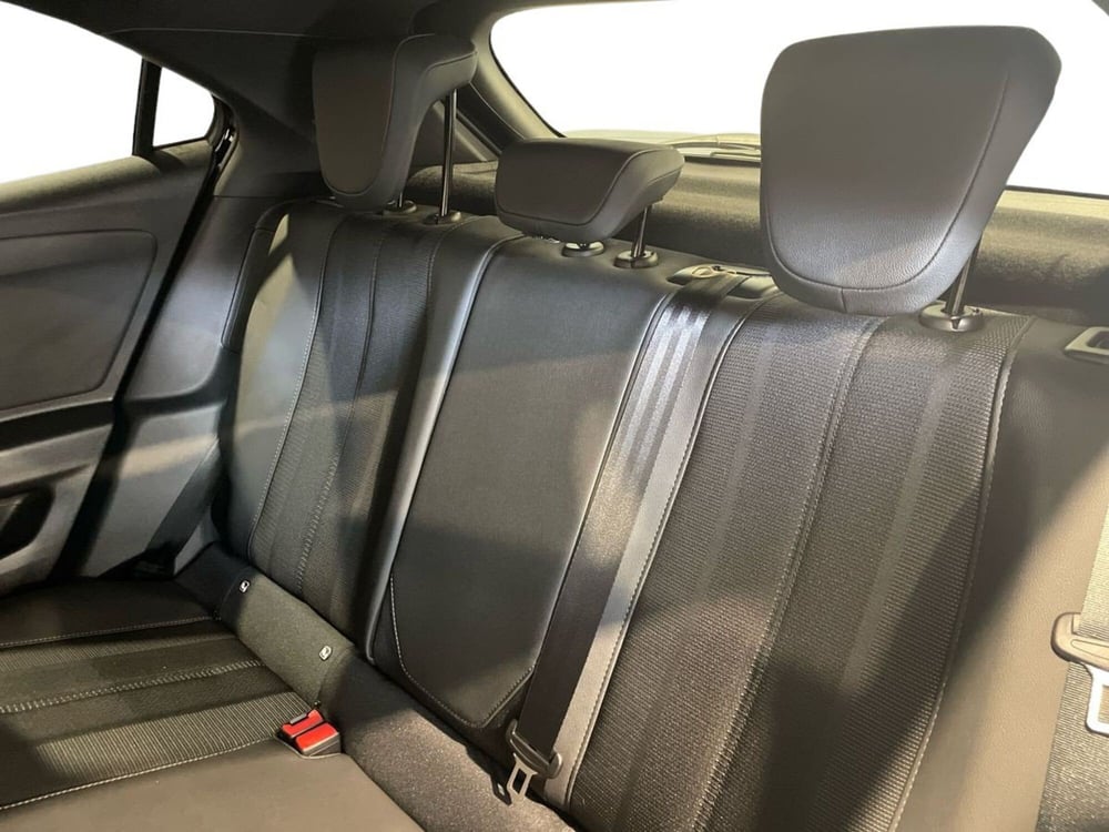 Opel Mokka nuova a Salerno (14)