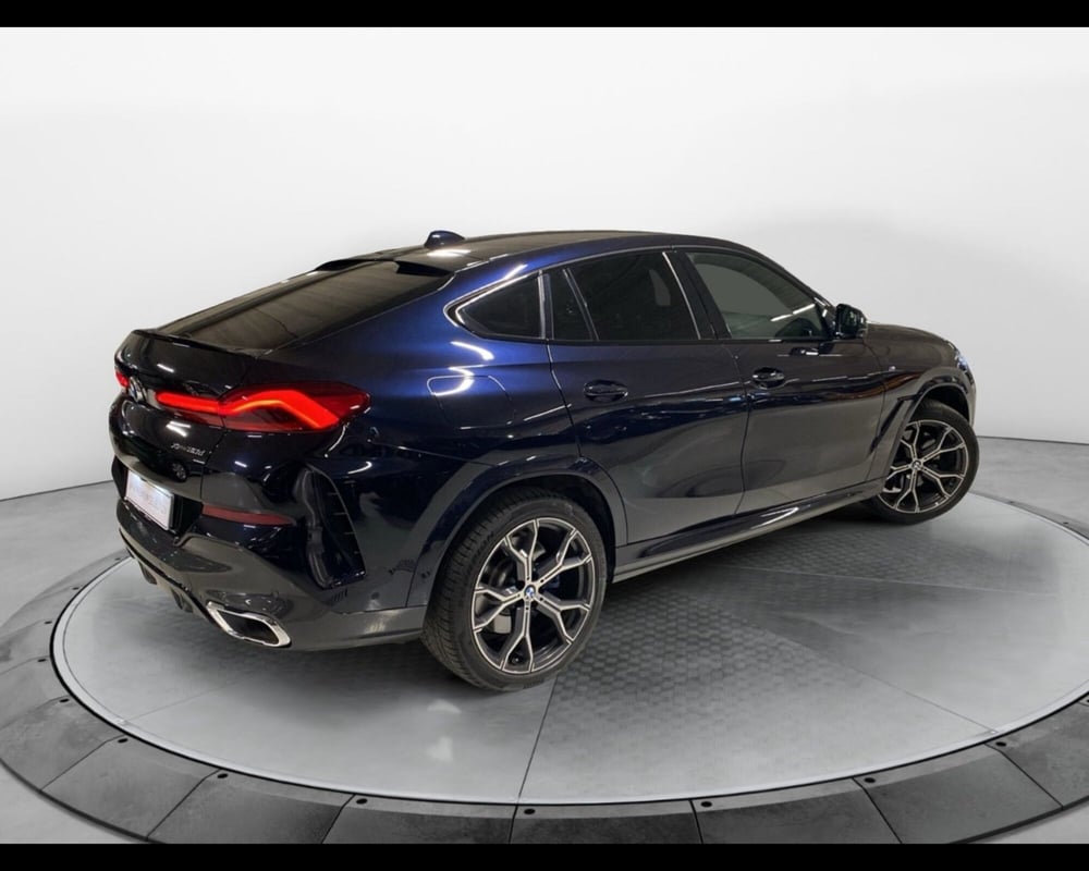 BMW X6 usata a Caserta (9)