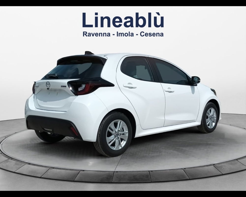 Mazda Mazda2 Hybrid nuova a Ravenna (5)