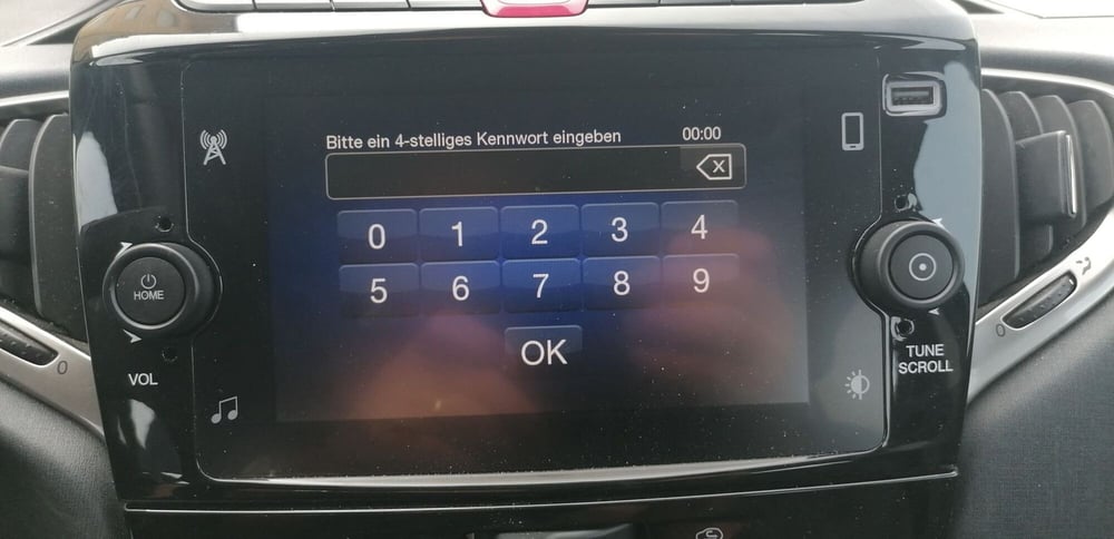 Lancia Ypsilon usata a Pistoia (13)