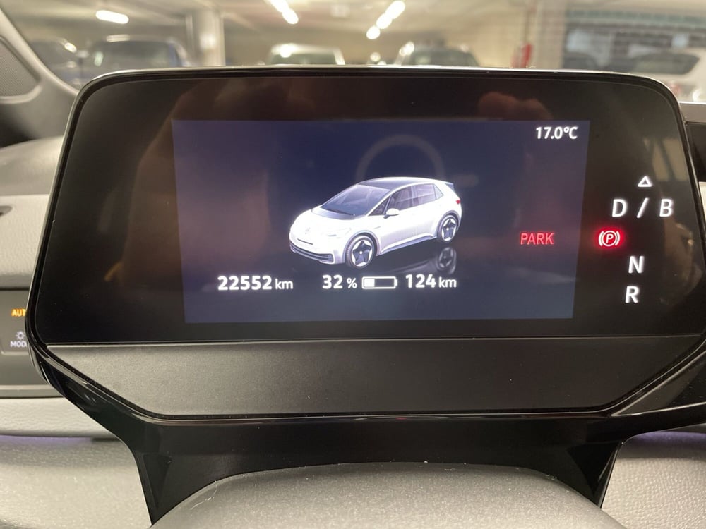 Volkswagen ID.3 usata a Varese (10)
