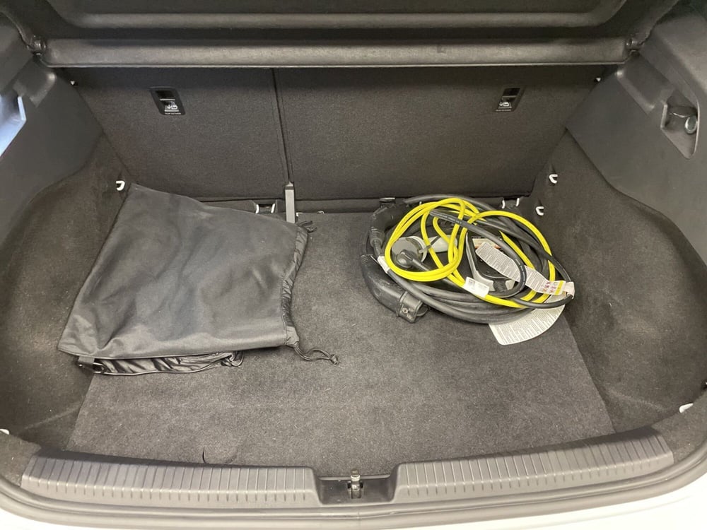 Volkswagen ID.3 usata a Varese (12)