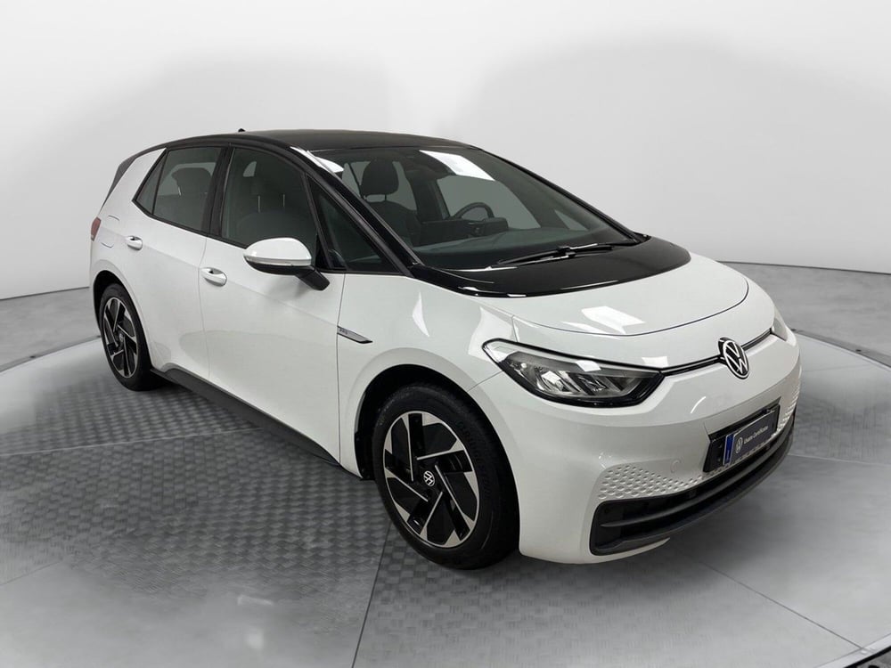 Volkswagen ID.3 usata a Varese (3)