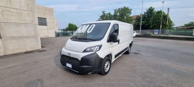 Toyota Proace Max Furgone Max 33 2.2d 120cv L2H2 nuova a Curno