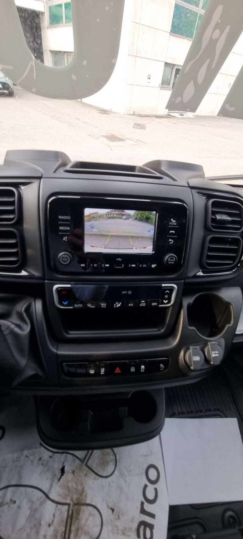Toyota Proace Max Furgone nuova a Bergamo (16)