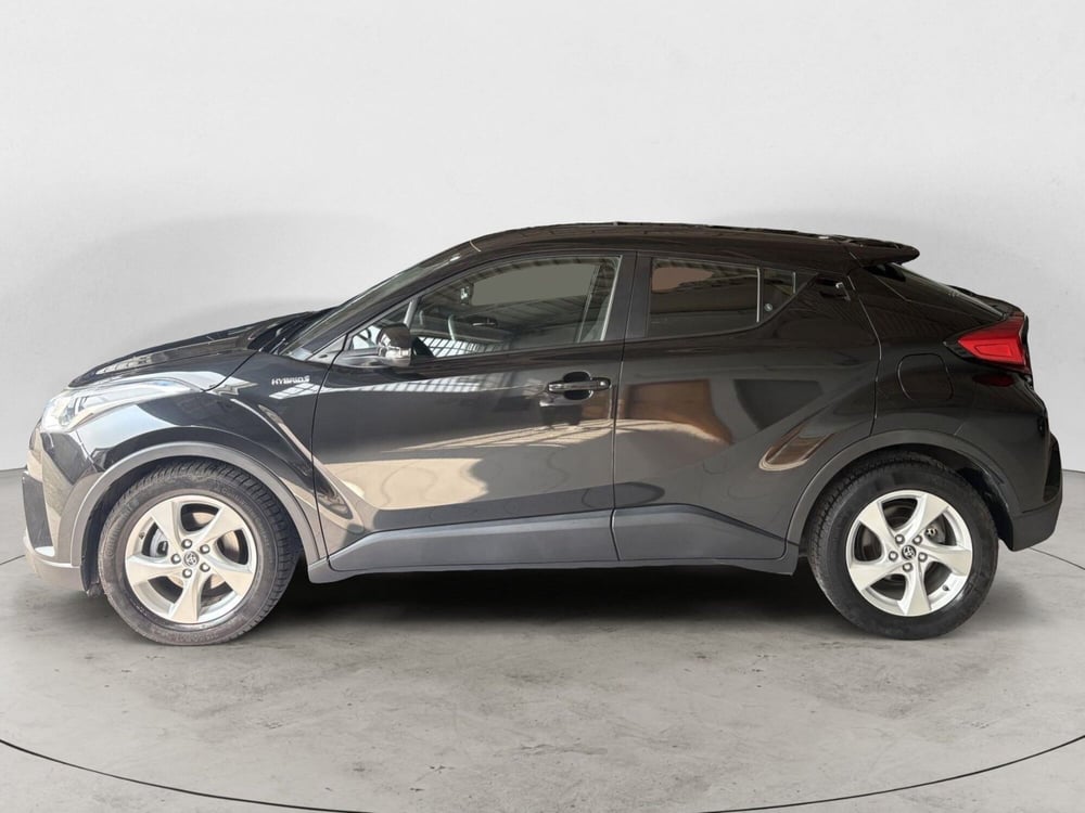 Toyota Toyota C-HR usata a Monza e Brianza (3)