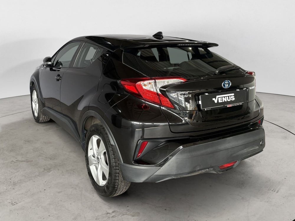 Toyota Toyota C-HR usata a Monza e Brianza (4)