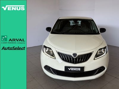 Lancia Ypsilon 1.0 FireFly 5 porte S&amp;S Hybrid Ecochic Silver del 2023 usata a Monza