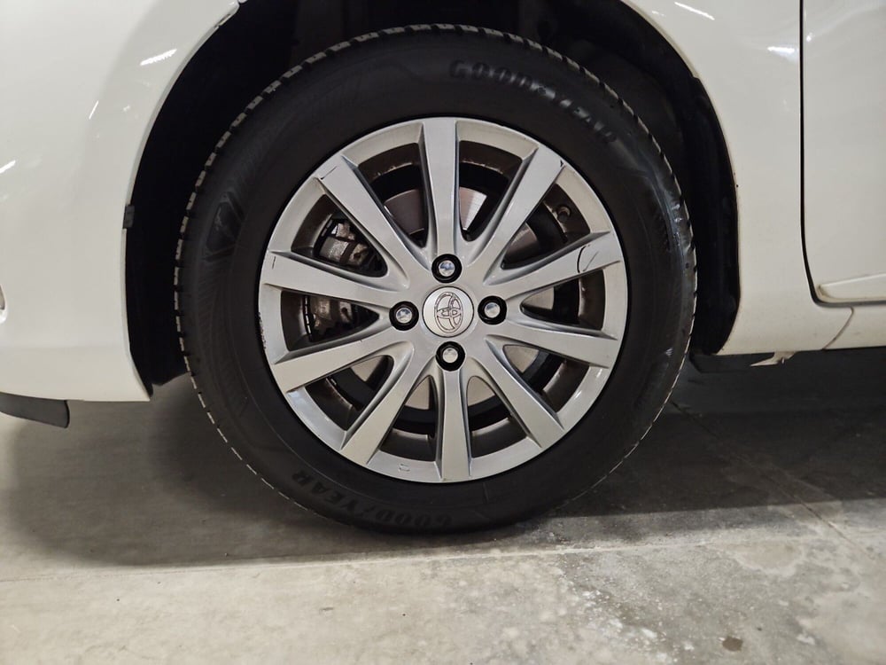 Toyota Yaris nuova a Vicenza (6)