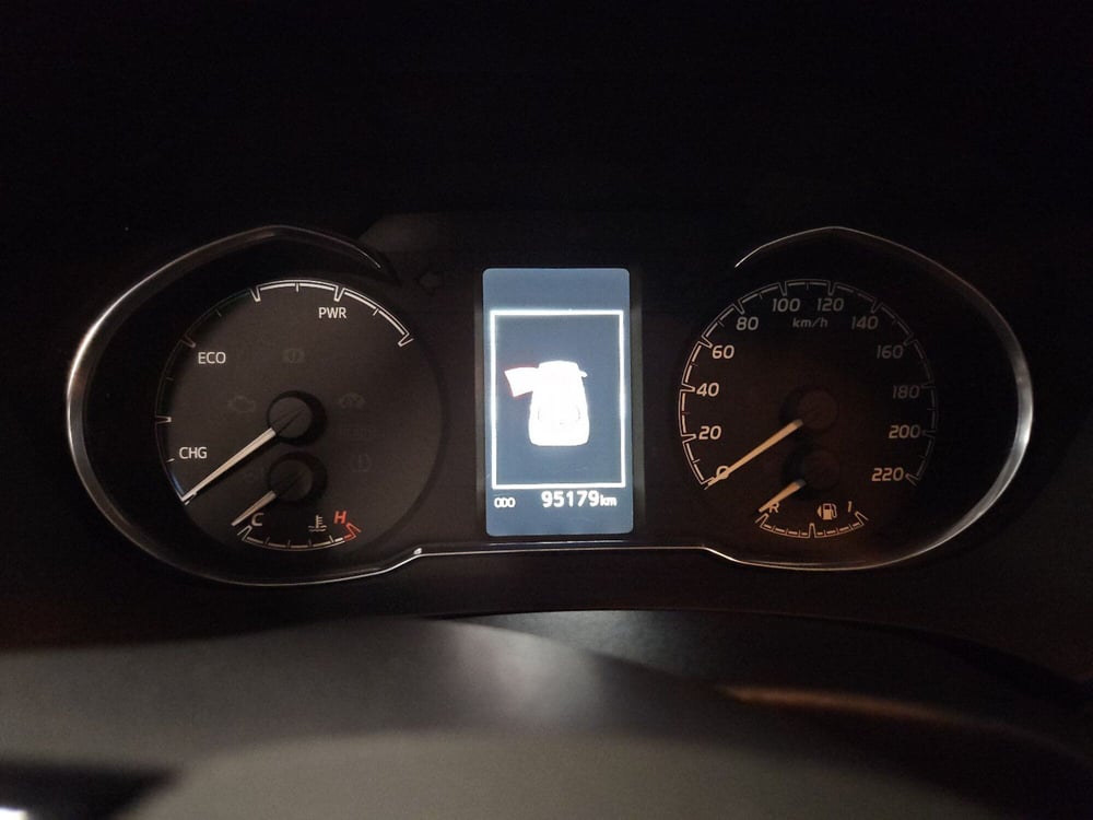 Toyota Yaris nuova a Vicenza (8)