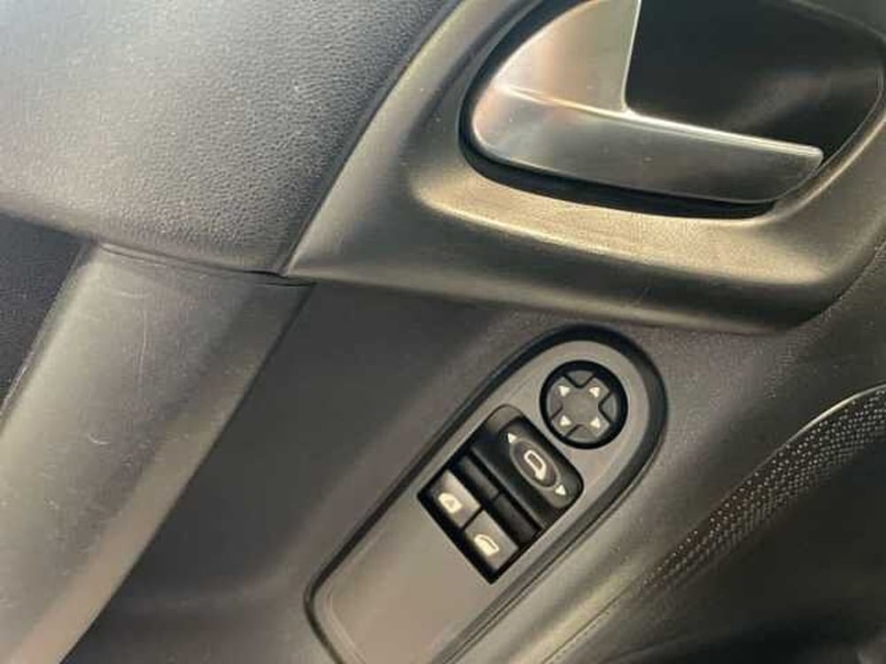 Citroen C3 usata a Salerno (13)